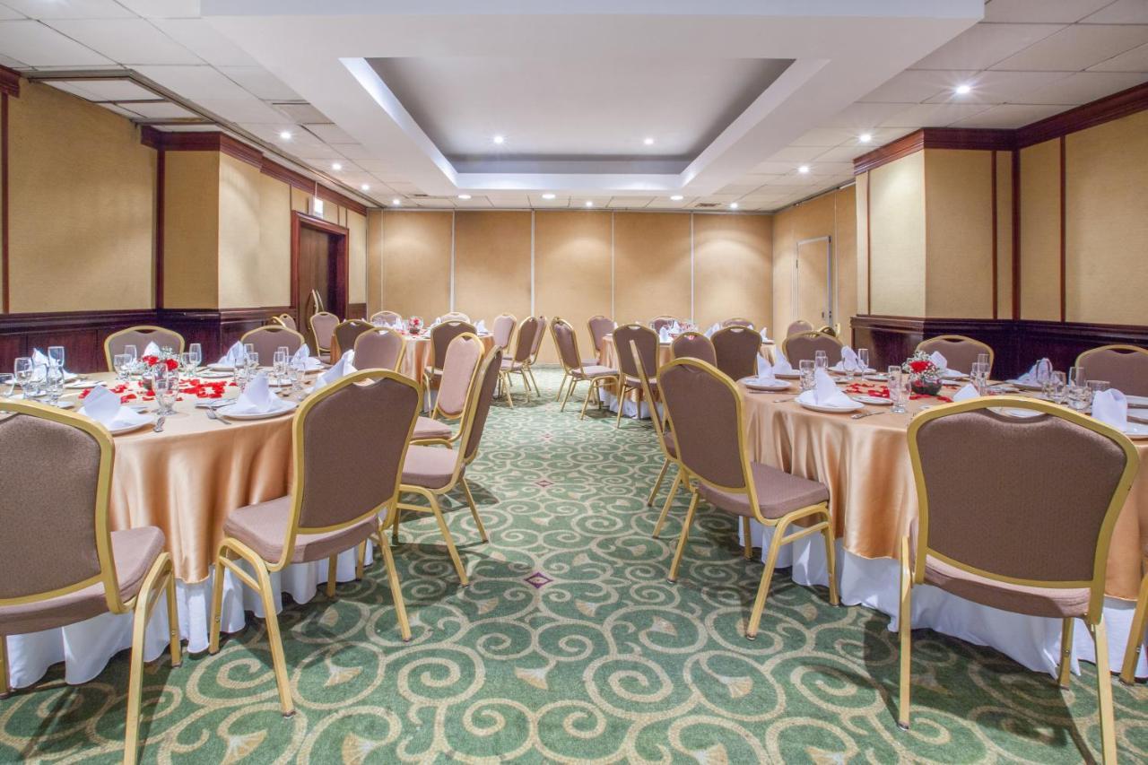 Crowne Plaza San Pedro Sula酒店 外观 照片